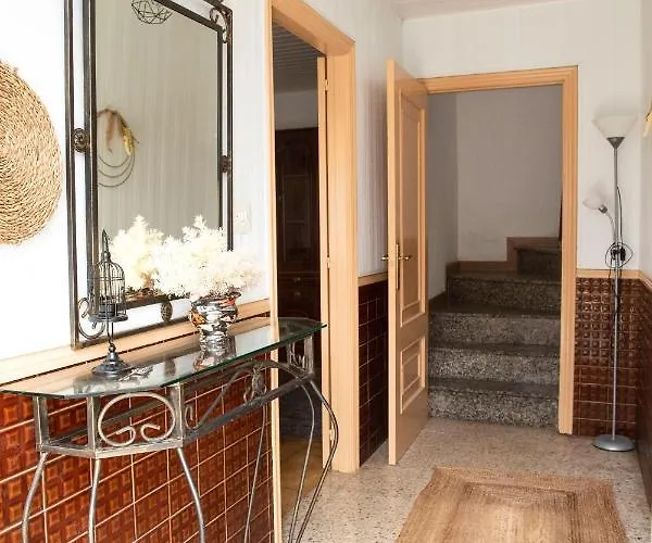 Casa Lires Recarey Holiday home *